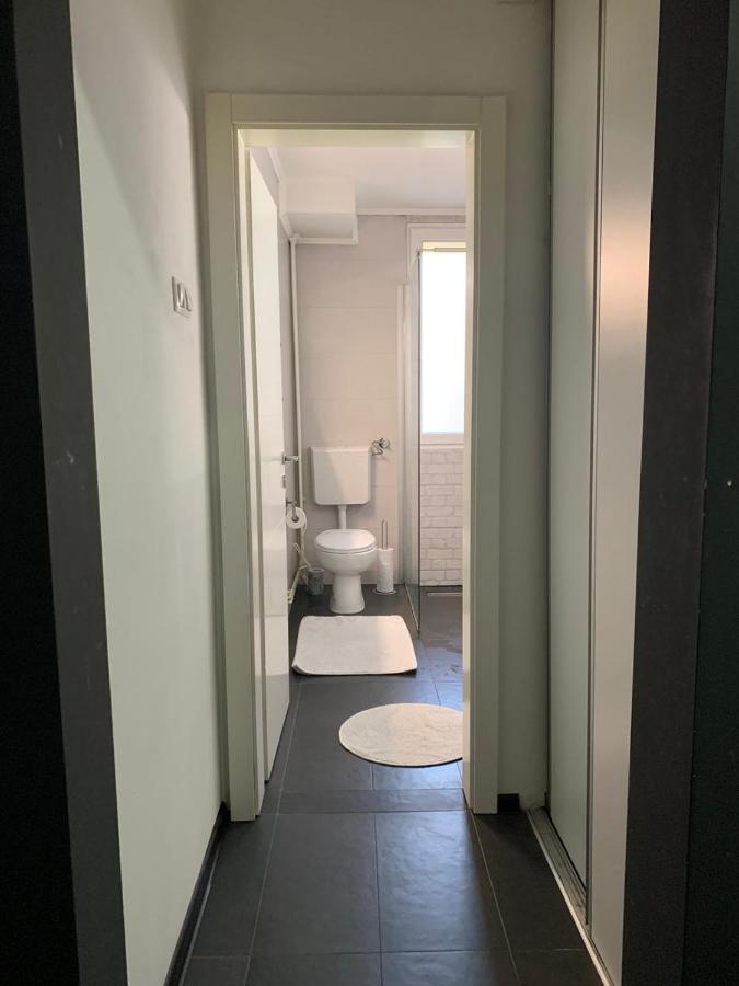 Abby Apartmentz ทูซลา ภายนอก รูปภาพ
